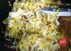 排骨烩酸菜的做法图解8