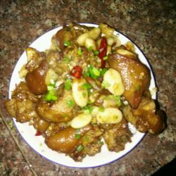 云豆烧猪蹄的做法[图]