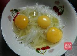 银鱼鸡蛋饼的做法图解3