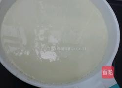 豆浆油条汤的做法图解2