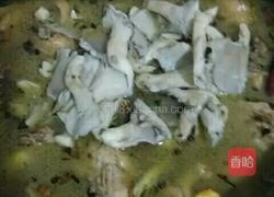 土豆蘑菇炖鸡块的做法图解5