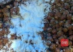 糖霜花生的做法图解4