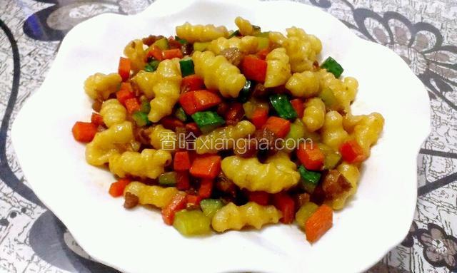 炒麻食