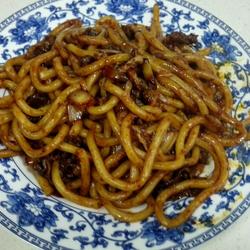 肥牛泡菜炒乌冬的做法[图]