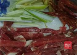 香辣肉丝的做法图解1