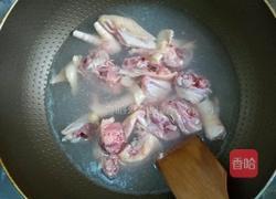 土豆炖鸡的做法图解2