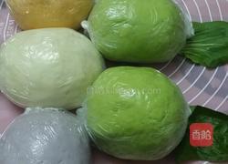 彩色面条的做法图解4