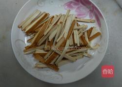 莴笋炒豆干的做法图解2