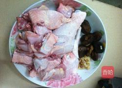 香菇瑶柱蒸鸡的做法图解2