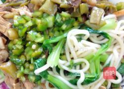 炖豆角拌面条的做法图解4