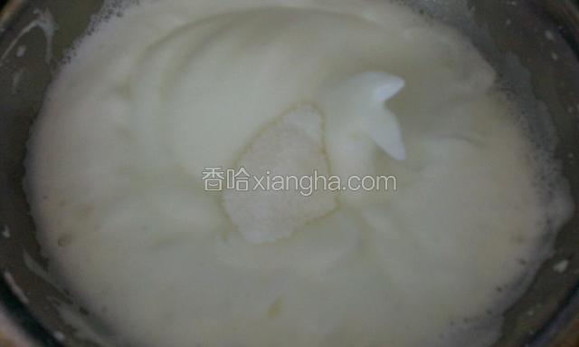 打到起花纹，第二次放糖