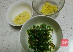 酸辣凉粉的做法图解2