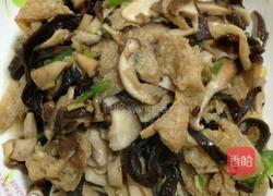 木耳香菇炒豆腐的做法图解7