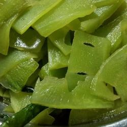 清炒莴笋的做法[图]