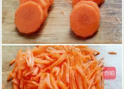 胡萝卜豆芽炒肉的做法图解4