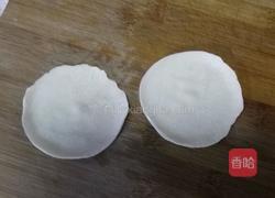 韭菜鸡蛋虾皮锅贴的做法图解7