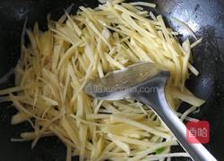 红椒土豆丝的做法图解2