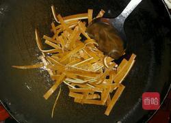 三丝炒肉的做法图解3