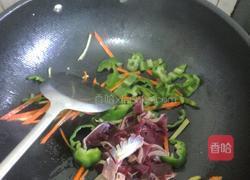 青椒炒鸭胗的做法图解4