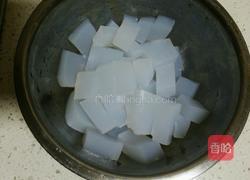 酸辣凉粉的做法图解1