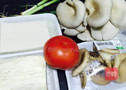 韩式辣白菜大酱汤的做法图解1