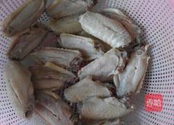 冰糖鸡翅的做法图解1