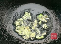 香菇炒花菜的做法图解4