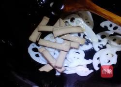 糖醋藕片的做法图解3