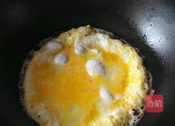 黄瓜炒蛋的做法图解1