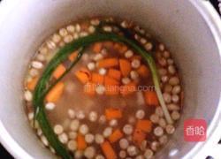 莲藕花生汤的做法图解6