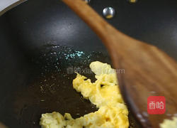 蛋炒饭的做法图解4