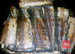 煎焗秋刀鱼的做法图解4