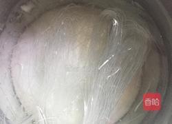 竹荪菇子粉丝汤的做法图解2