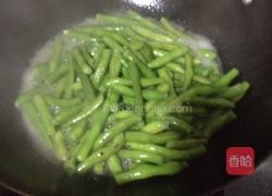 油焖无筋豆的做法图解2