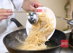 黄豆炒水疙瘩的做法图解5