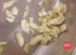 萝卜干煎蛋的做法图解3