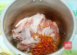 虫草花老鸡汤的做法图解3