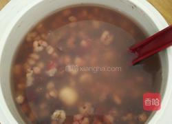 薏米红豆莲子粥的做法图解3