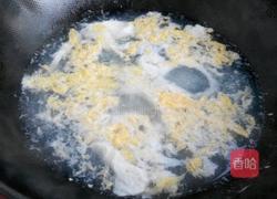 紫菜虾皮蛋花汤的做法图解2