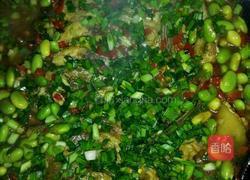 扁鱼烧毛豆的做法图解5