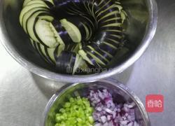碧绿盘龙茄的做法图解2