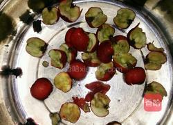 自制山楂饮的做法图解1