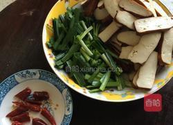 韭菜炒香干的做法图解2