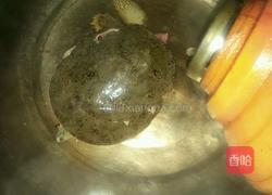 野生甲鱼菌菇汤的做法图解4