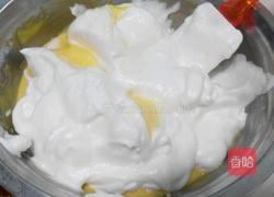 奶牛花纹蛋糕卷的做法图解10