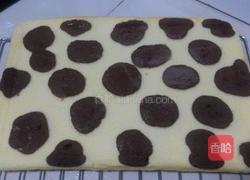 奶牛花纹蛋糕卷的做法图解16