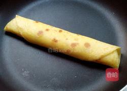 煎鸡蛋卷的做法图解7