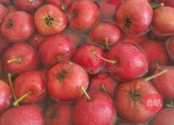 冰糖山楂的做法图解1