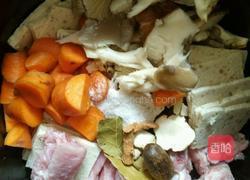 排骨肉燕汤的做法图解3