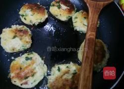 香煎三文鱼薯饼的做法图解10